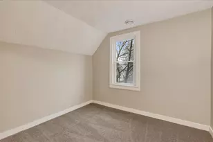 947 Crescent St NE, Grand Rapids, MI 49503 - Photo 23