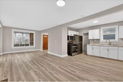 947 Crescent Street NE, Grand Rapids, MI 49503 - Photo 11