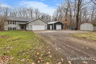 3269 Michele Ln, Hamilton, MI 49419 - Photo 3