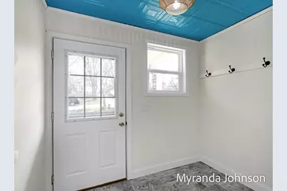 14661 Mercury Drive, Grand Haven, MI 49417 - Photo 9