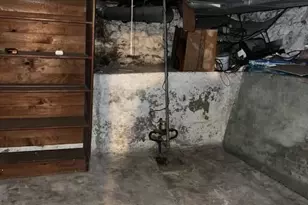 1053 Mc Reynolds Ave NW, Grand Rapids, MI 49504 - Photo 17