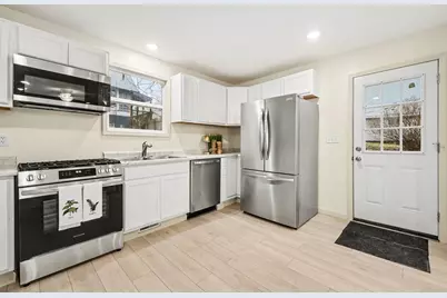 542 Ionia Street, Belding, MI 48809 - Photo 7