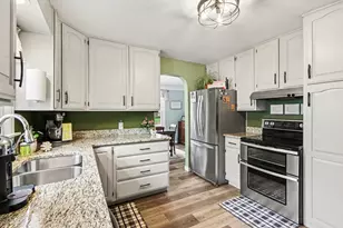 1813 Paddington Rd, Kalamazoo, MI 49001 - Photo 9