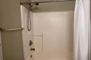 1755 Weatherstone Dr, Ann Arbor, MI 48108 - Photo 9