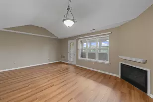 1755 Weatherstone Dr, Ann Arbor, MI 48108 - Photo 29