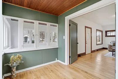 16 E Cleveland Avenue, Muskegon, MI 49444 - Photo 17