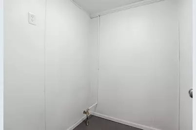 16 E Cleveland Avenue, Muskegon, MI 49444 - Photo 43