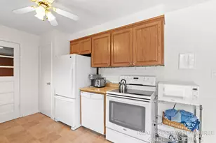 334 Home Ave, Holland, MI 49424 - Photo 11