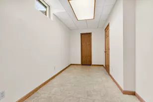 5363 Four Seasons Dr, Kalamazoo, MI 49009 - Photo 37