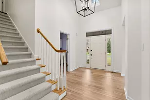 5363 Four Seasons Dr, Kalamazoo, MI 49009 - Photo 3