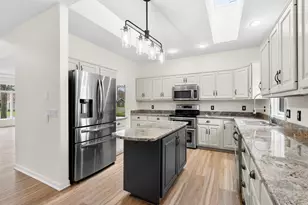 5363 Four Seasons Dr, Kalamazoo, MI 49009 - Photo 13