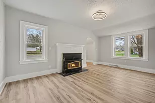 258 Surby Ave, Battle Creek, MI 49015 - Photo 11