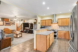 6287 Markham Ln, Battle Creek, MI 49014 - Photo 9