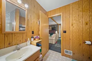 20308 Lakeview Dr, Tustin, MI 49688 - Photo 21