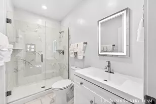 209 Clinton Ave, Grand Haven, MI 49417 - Photo 21