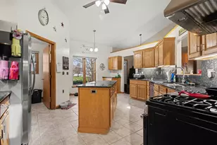 137 Barbadoes Trail, Battle Creek, MI 49015 - Photo 11