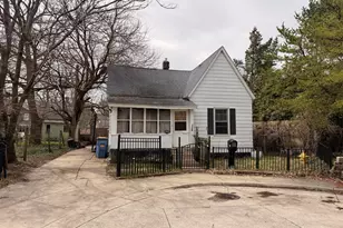 1138 McKinley Ct SE, Grand Rapids, MI 49506 - Photo 1