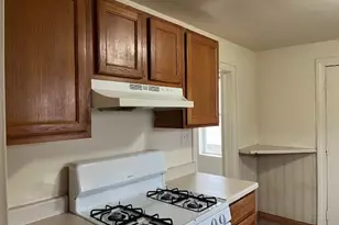 1235 Quarry Ave NW, Grand Rapids, MI 49504 - Photo 5