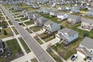 57662 Village Dr, New Hudson, MI 48165 - Photo 87