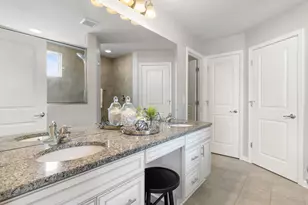 57662 Village Dr, New Hudson, MI 48165 - Photo 13