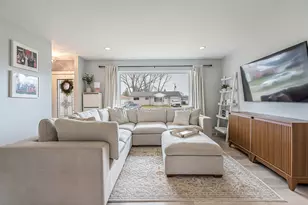 33663 Yuma St, Westland, MI 48185 - Photo 7