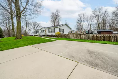 5661 Clark Street, Coloma, MI 49038 - Photo 39