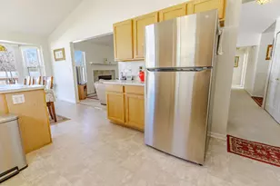 4423 Knollcrest Dr, Ann Arbor, MI 48108 - Photo 5