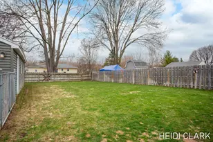 4337 Flamingo Ave SW, Wyoming, MI 49509 - Photo 5