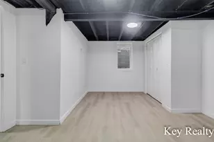 500 Sheldon Ave SE, Grand Rapids, MI 49503 - Photo 25