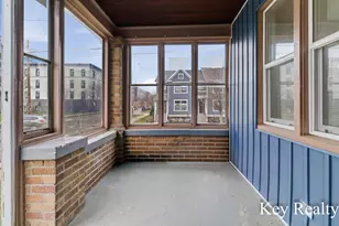 500 Sheldon Ave SE, Grand Rapids, MI 49503 - Photo 3