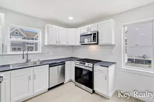 500 Sheldon Ave SE, Grand Rapids, MI 49503 - Photo 15