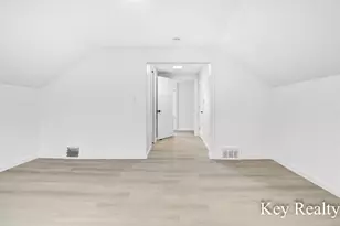 500 Sheldon Ave SE, Grand Rapids, MI 49503 - Photo 41