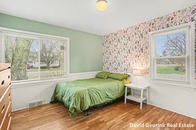 175 E 32nd Street, Holland, MI 49423 - Photo 15