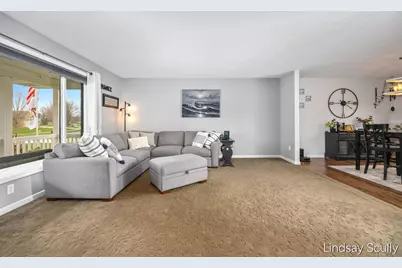 7855 Meadowood Drive, Hudsonville, MI 49426 - Photo 7