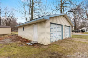 4057 E Shore Dr, Stanton, MI 48888 - Photo 17