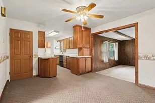 713 Wilshire Dr, Sturgis, MI 49091 - Photo 9