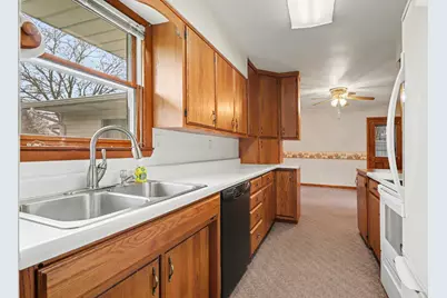 713 Wilshire Drive, Sturgis, MI 49091 - Photo 7