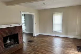 716 Lincoln St, Jackson, MI 49202 - Photo 3