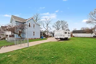 25 Vale St, Battle Creek, MI 49014 - Photo 3