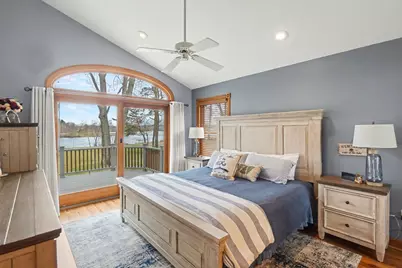 10085 Holly Lane, Canadian Lakes, MI 49346 - Photo 11