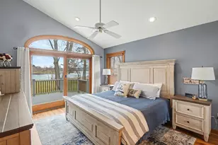 10085 Holly Ln, Canadian Lakes, MI 49346 - Photo 11