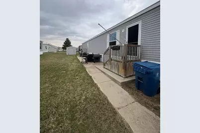 360 E Tuttle Road #217, Ionia, MI 48846 - Photo 3