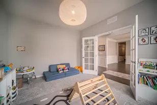 2430 Meadow Hills Dr, Ann Arbor, MI 48108 - Photo 15