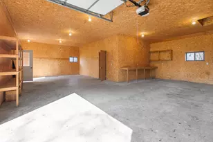 22250 US-12, Sturgis, MI 49091 - Photo 37