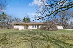 22250 US-12, Sturgis, MI 49091 - Photo 1