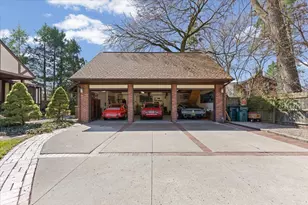 2656 Burnham Rd, Royal Oak, MI 48073 - Photo 45