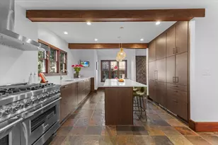 2656 Burnham Rd, Royal Oak, MI 48073 - Photo 19