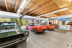 2656 Burnham Rd, Royal Oak, MI 48073 - Photo 47