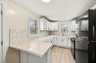 1215 Palmer Ave, Kalamazoo, MI 49001 - Photo 17