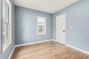 1215 Palmer Ave, Kalamazoo, MI 49001 - Photo 13